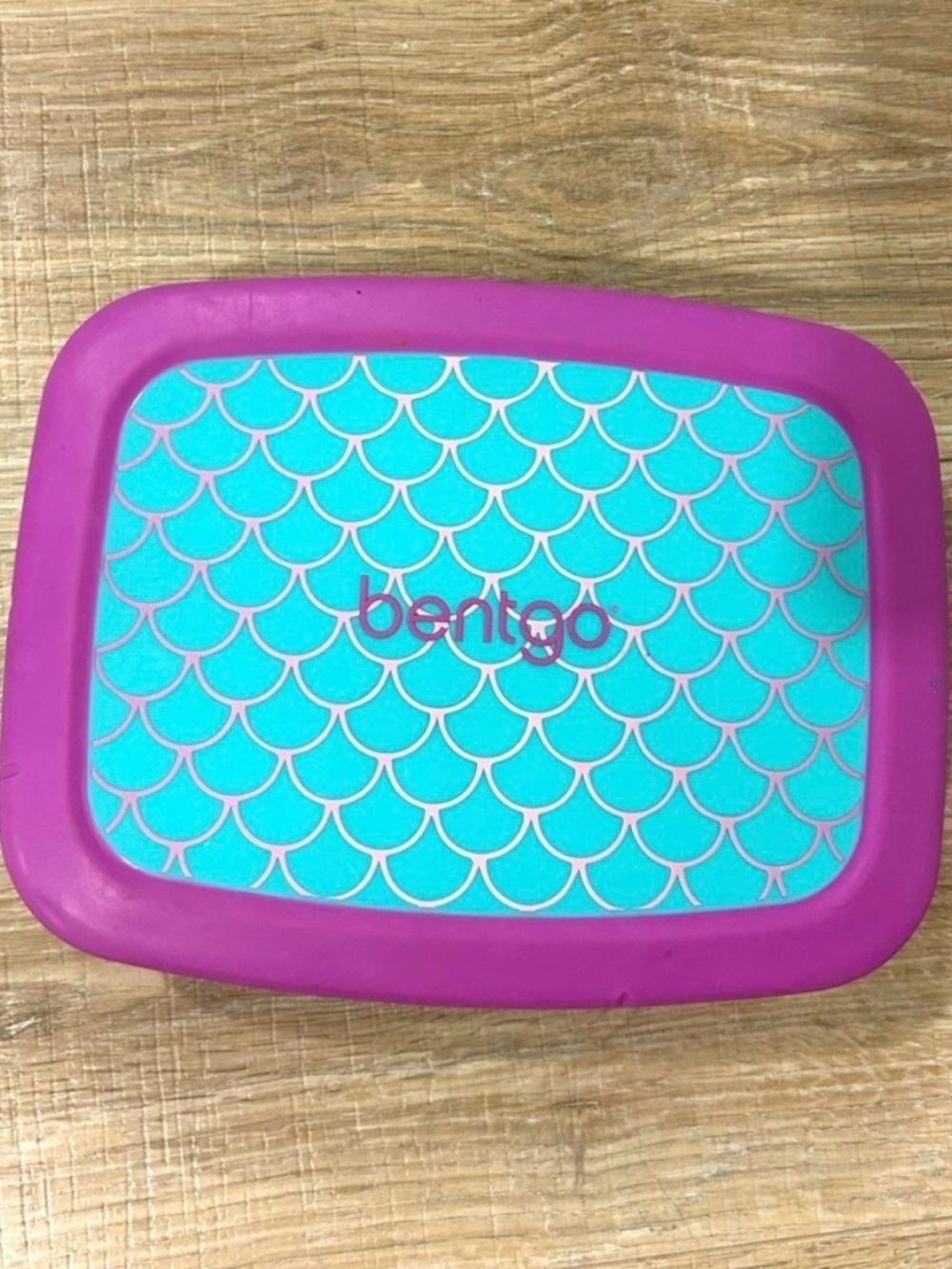 Bentgo Mermaid Scales Green Purple Kids School Camp Bento Lunch Box